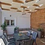 Vento Retreat *